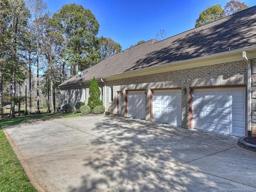 2023 Sandy Pond Lane Waxhaw NC 28173