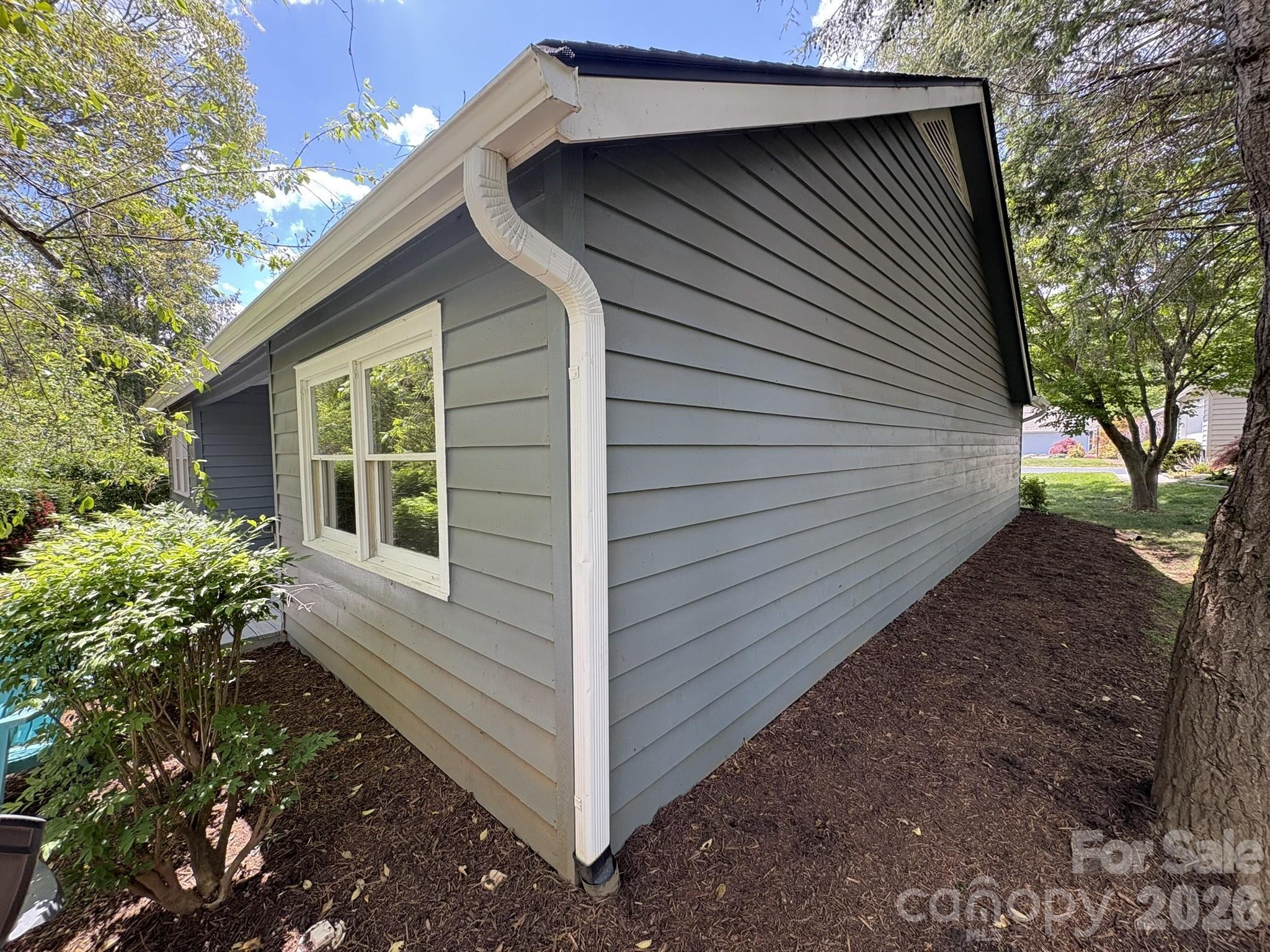 10 Laurel Place Drive Asheville NC 28803