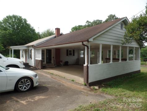 5004 King Wilkinson Road Denver NC 28037