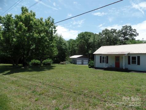 5004 King Wilkinson Road Denver NC 28037