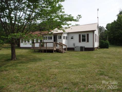 5004 King Wilkinson Road Denver NC 28037