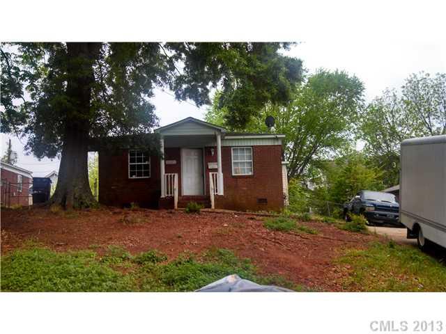 2623 Dundeen Street Charlotte NC 28216