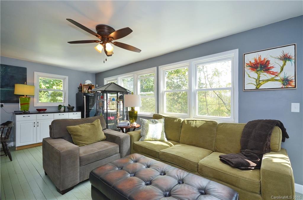 13 Normandy Road Asheville NC 28803