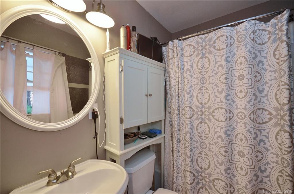 13 Normandy Road Asheville NC 28803
