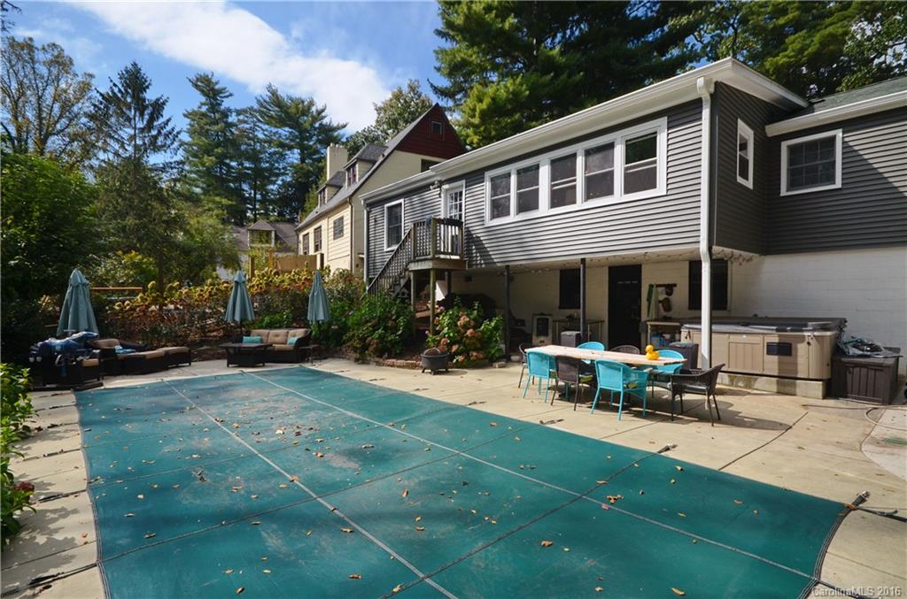 13 Normandy Road Asheville NC 28803