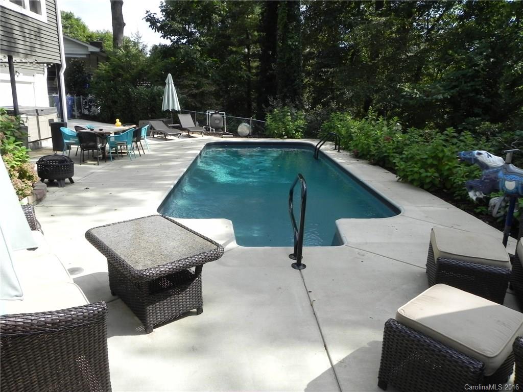 13 Normandy Road Asheville NC 28803