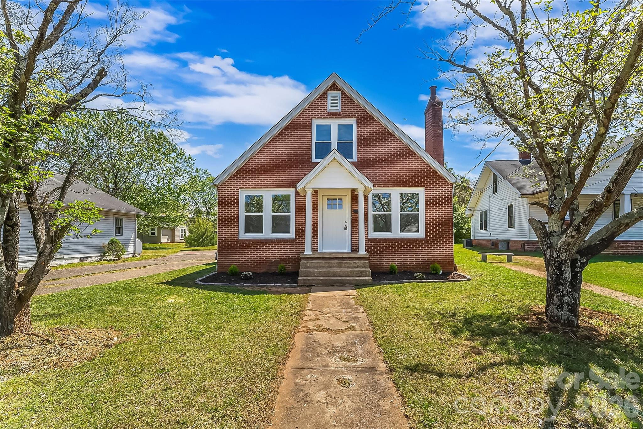 608 E Concord Street Morganton NC 28655