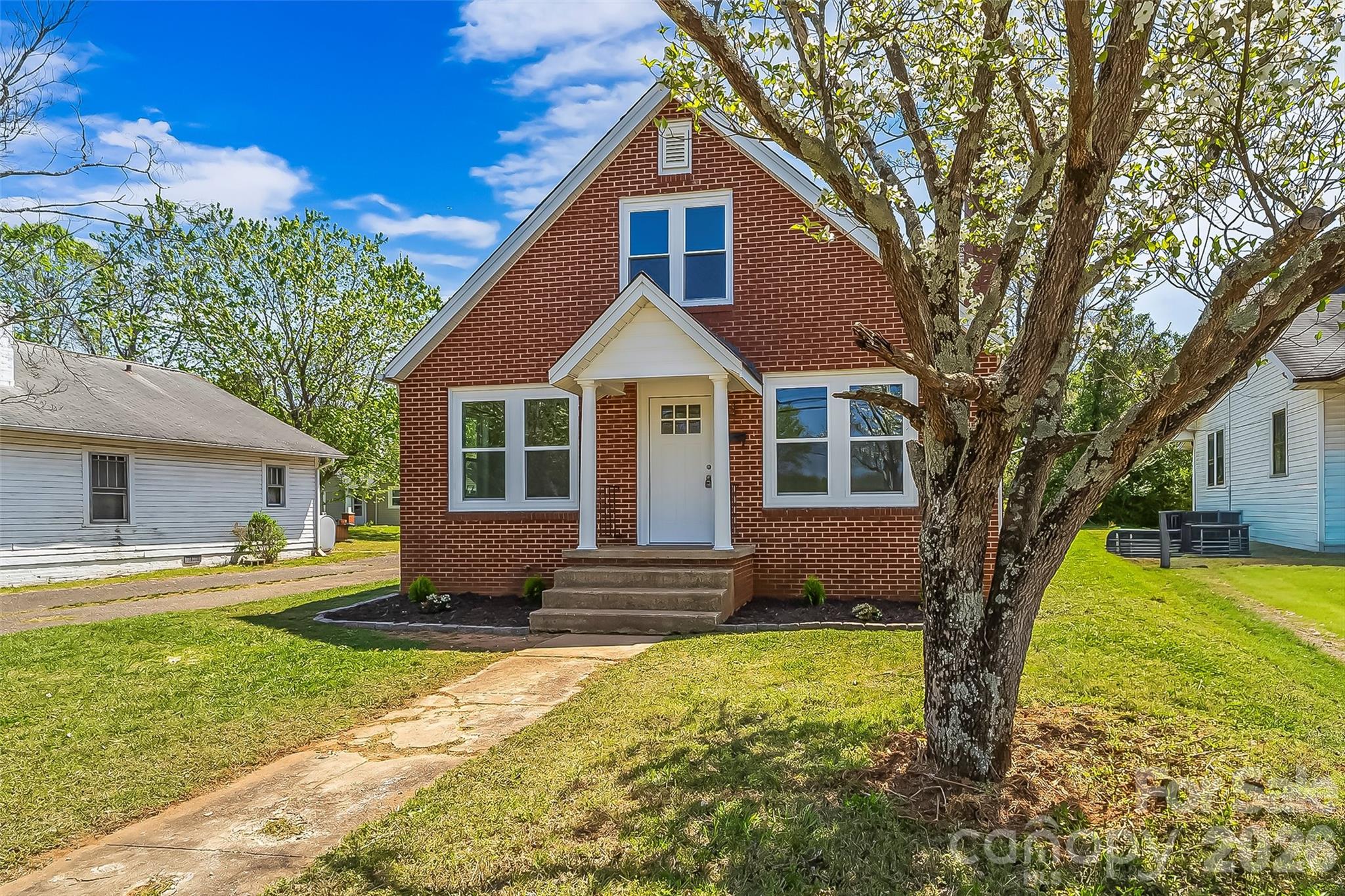 608 E Concord Street Morganton NC 28655
