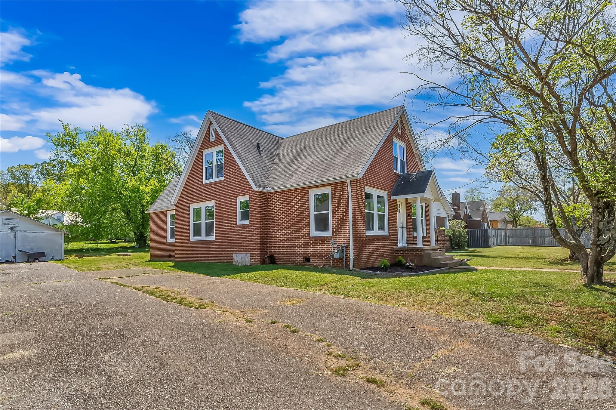 608 E Concord Street Morganton NC 28655