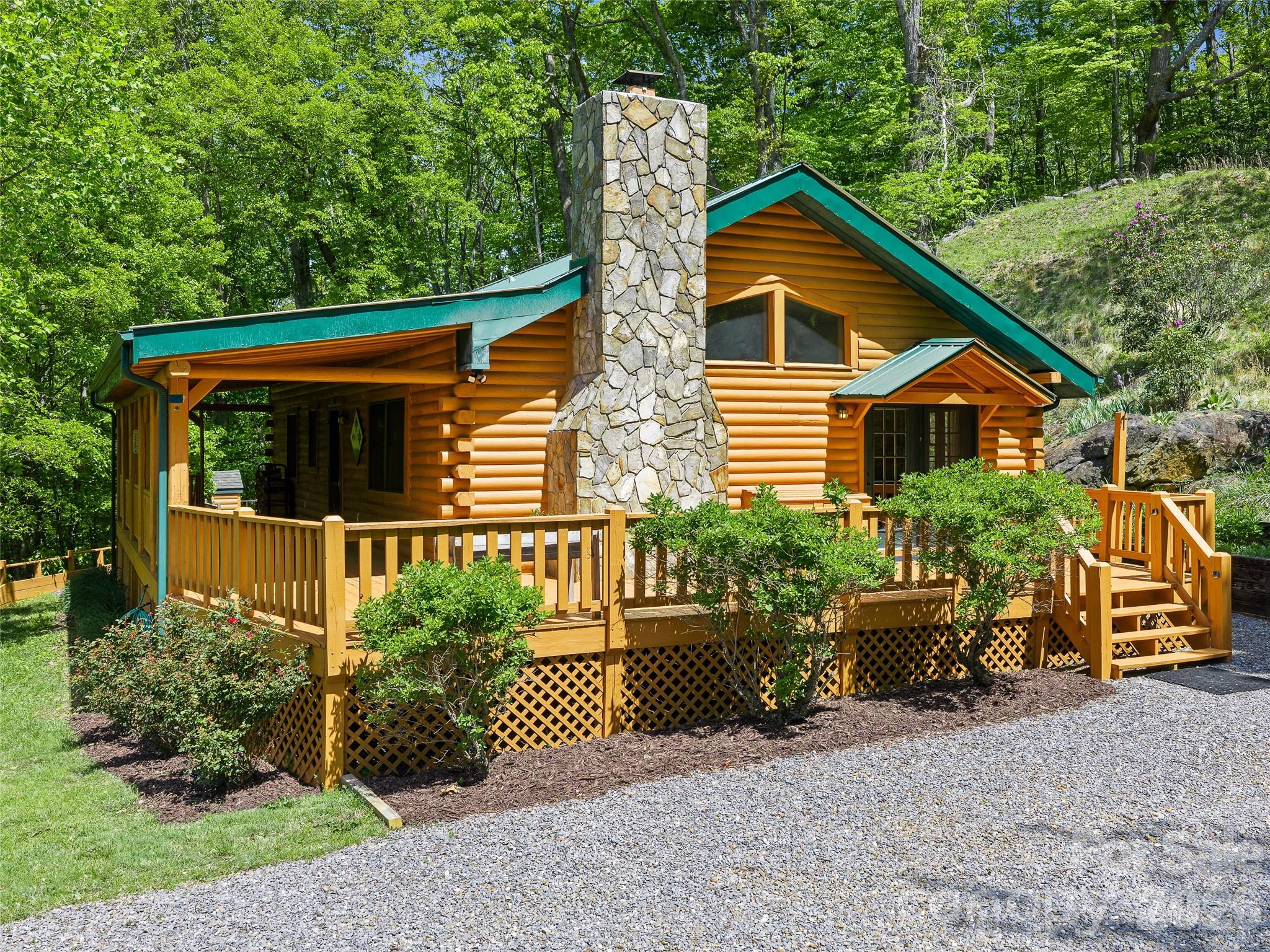 115 Sutton Ridge Road Burnsville NC 28714
