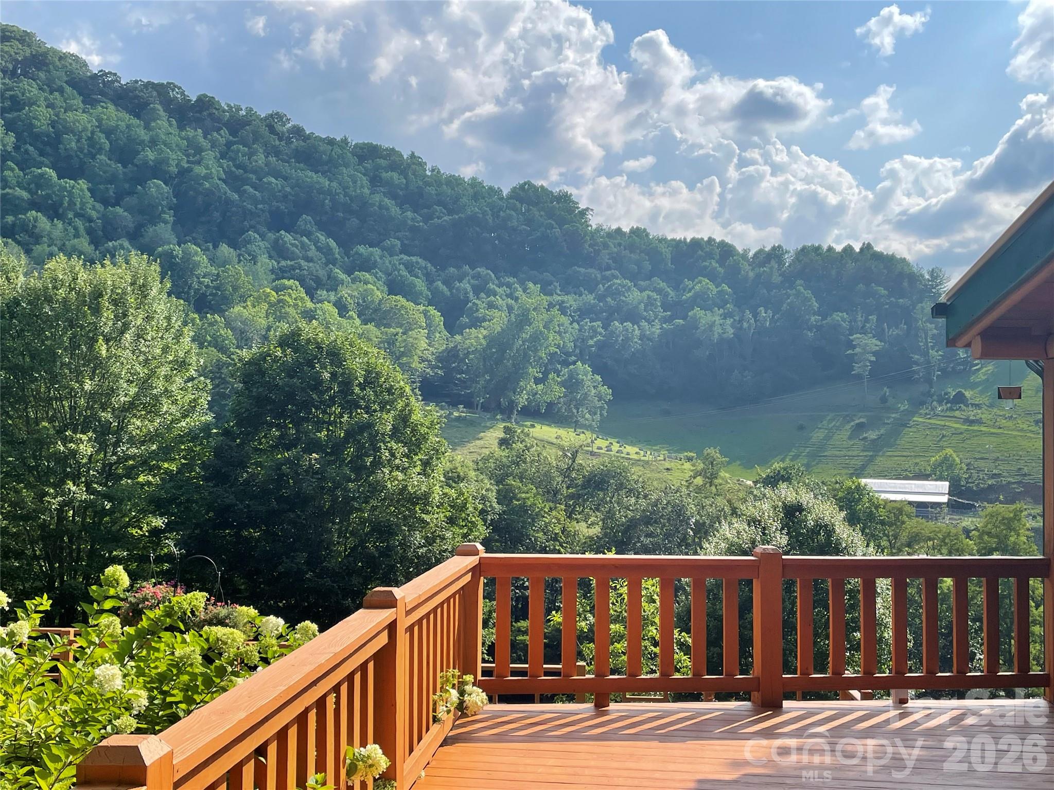 115 Sutton Ridge Road Burnsville NC 28714
