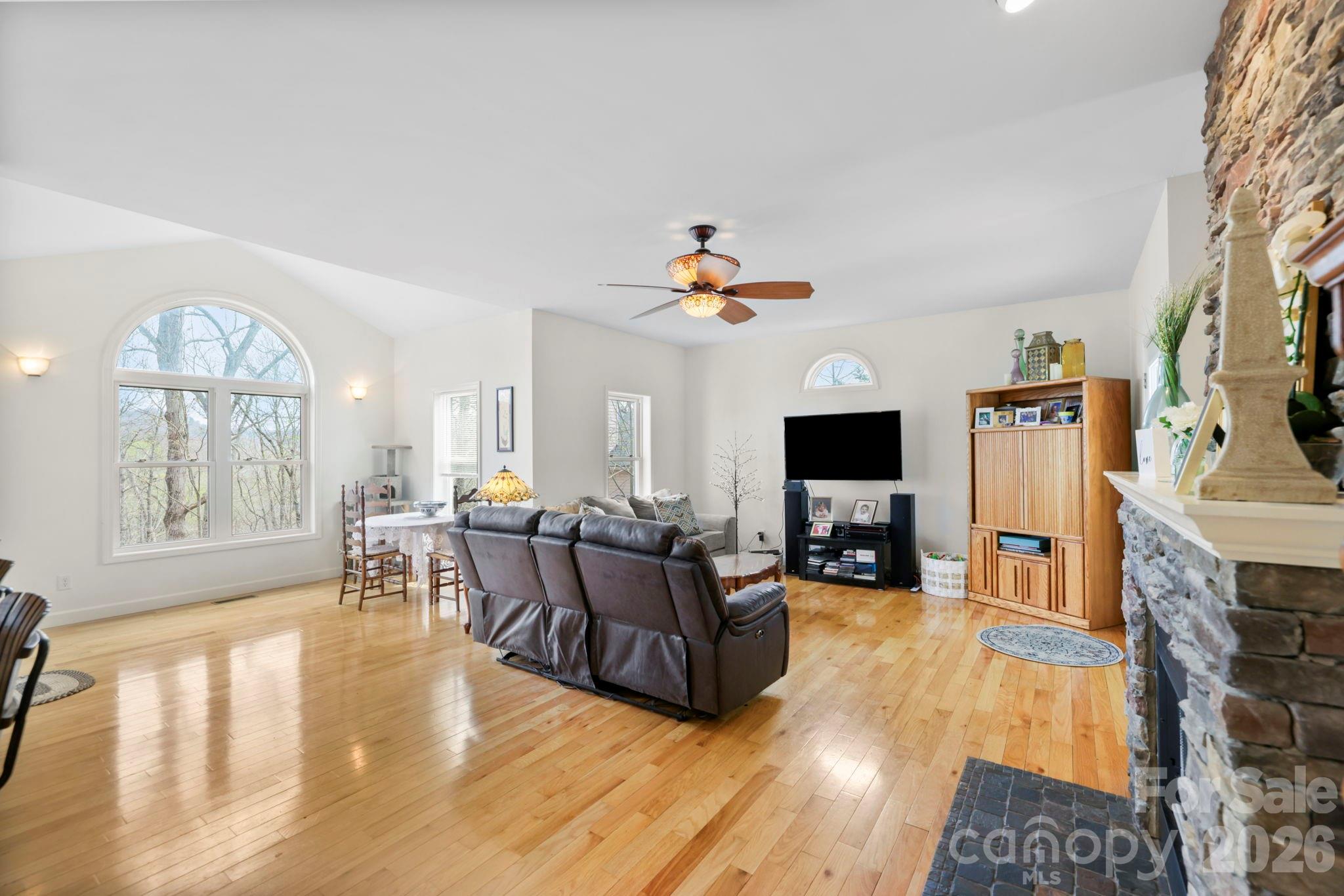 11 Starlight Drive Black Mountain NC 28711
