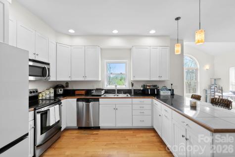 11 Starlight Drive Black Mountain NC 28711
