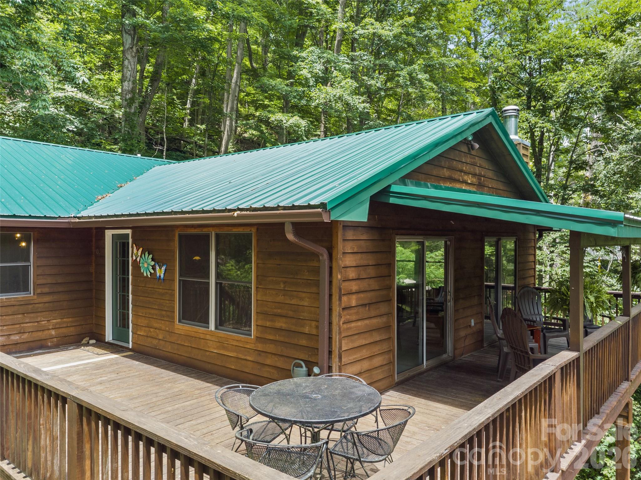 170 Mountain Farm Road Burnsville NC 28714