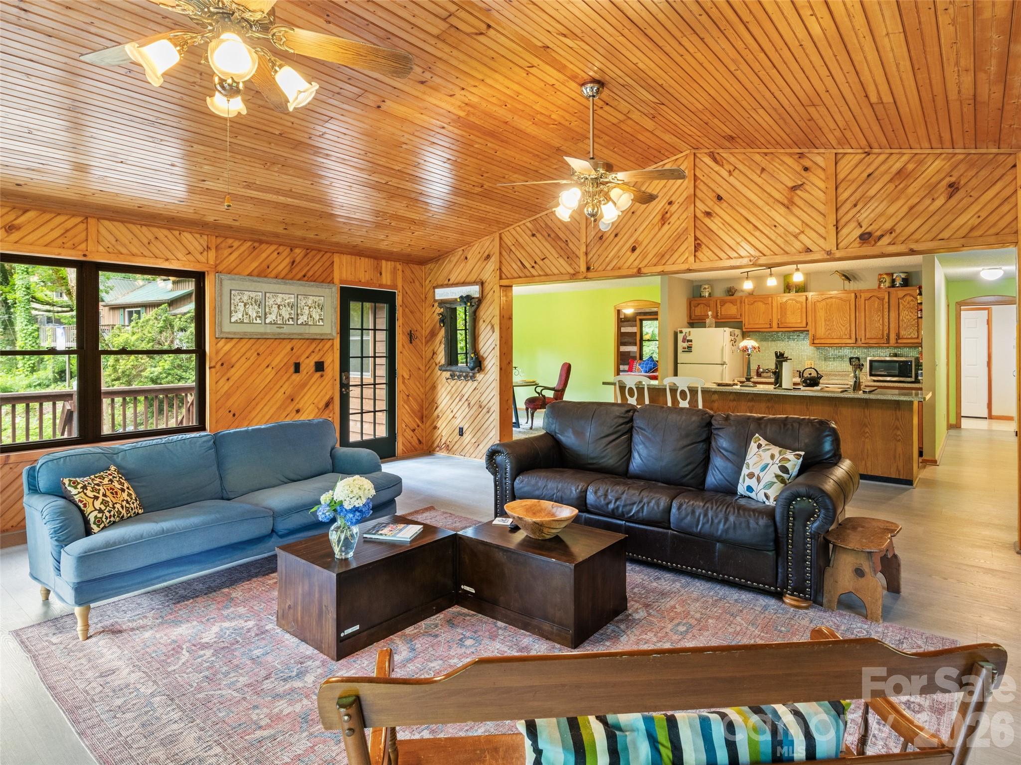 170 Mountain Farm Road Burnsville NC 28714