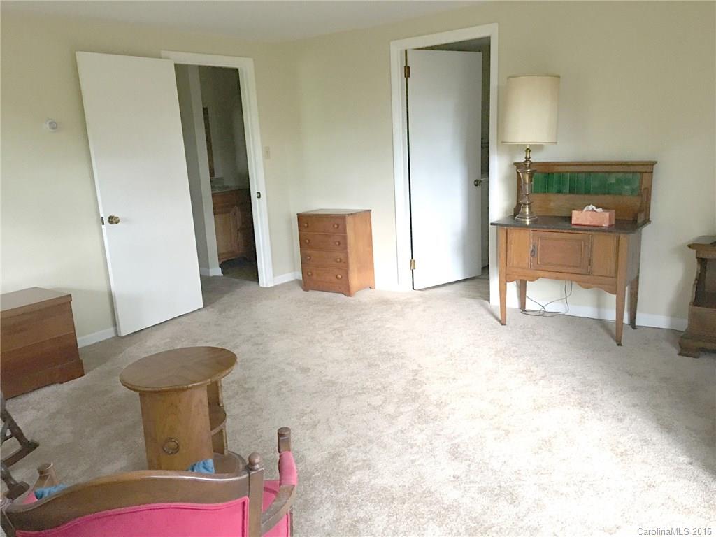 9 Kent Place Asheville NC 28804