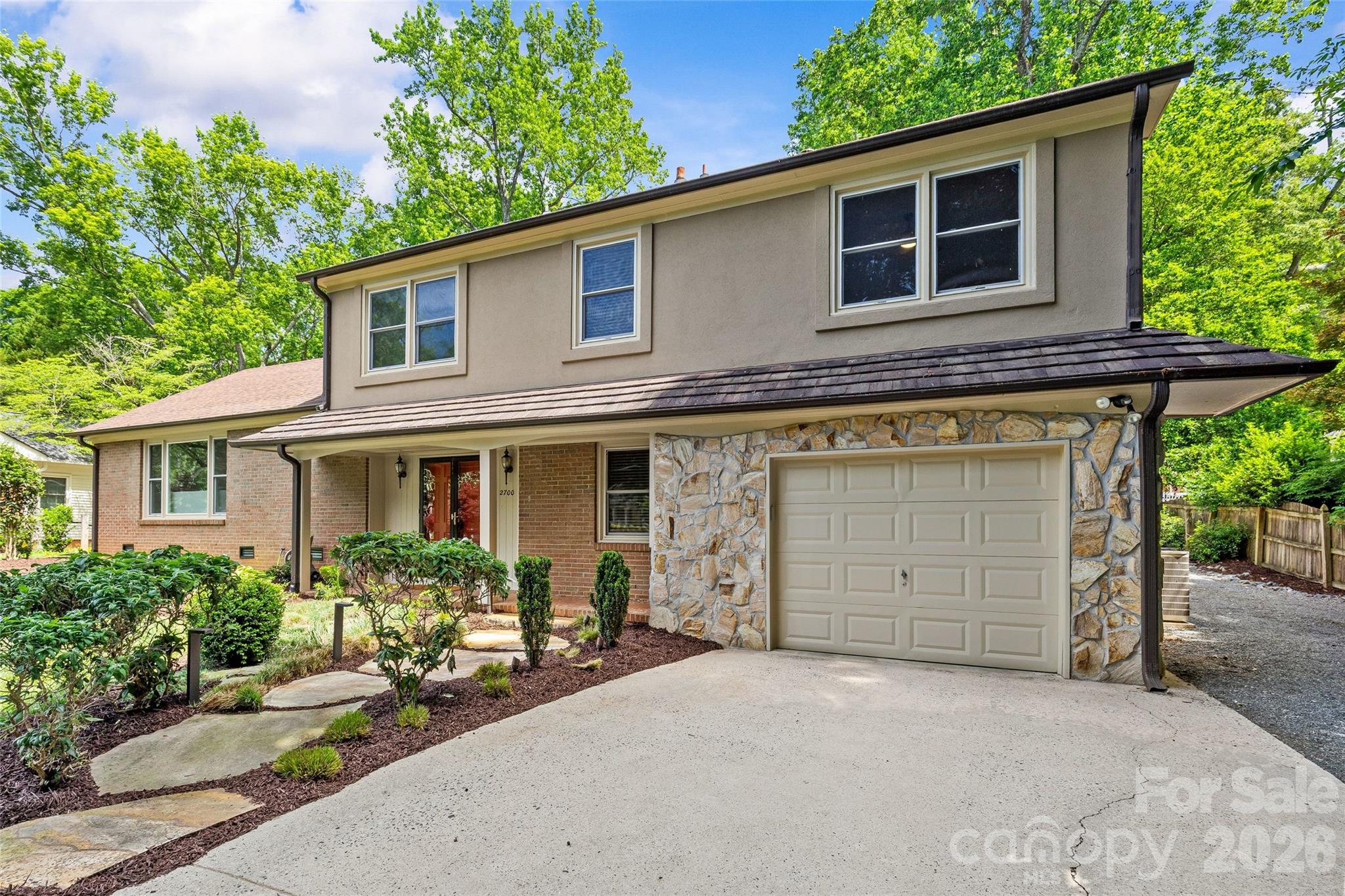 2700 Pencoyd Lane Charlotte NC 28210
