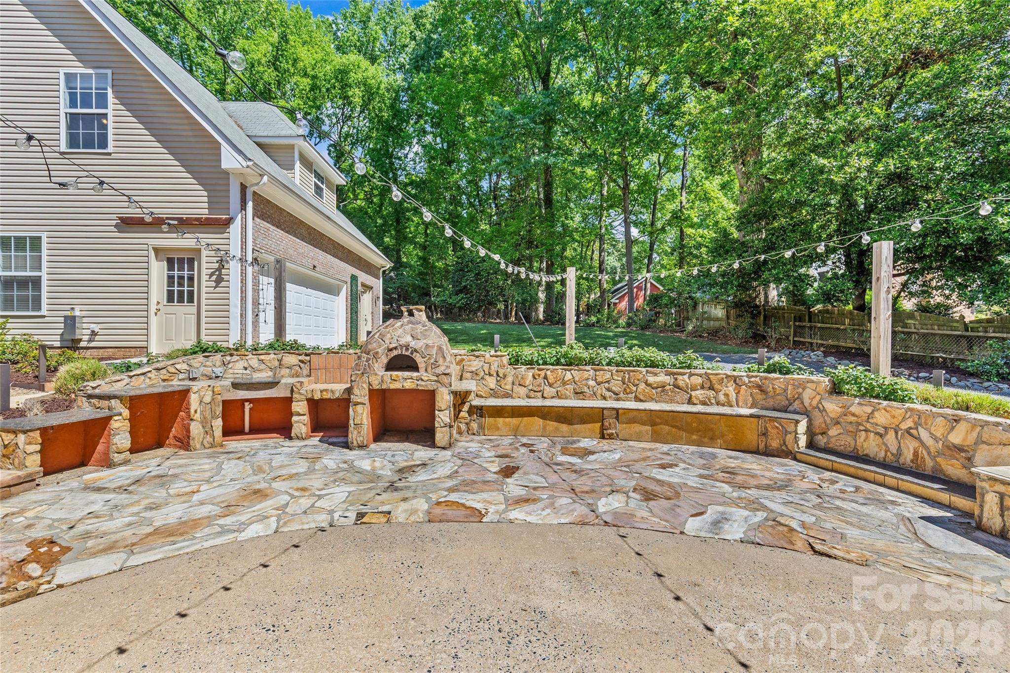 2700 Pencoyd Lane Charlotte NC 28210