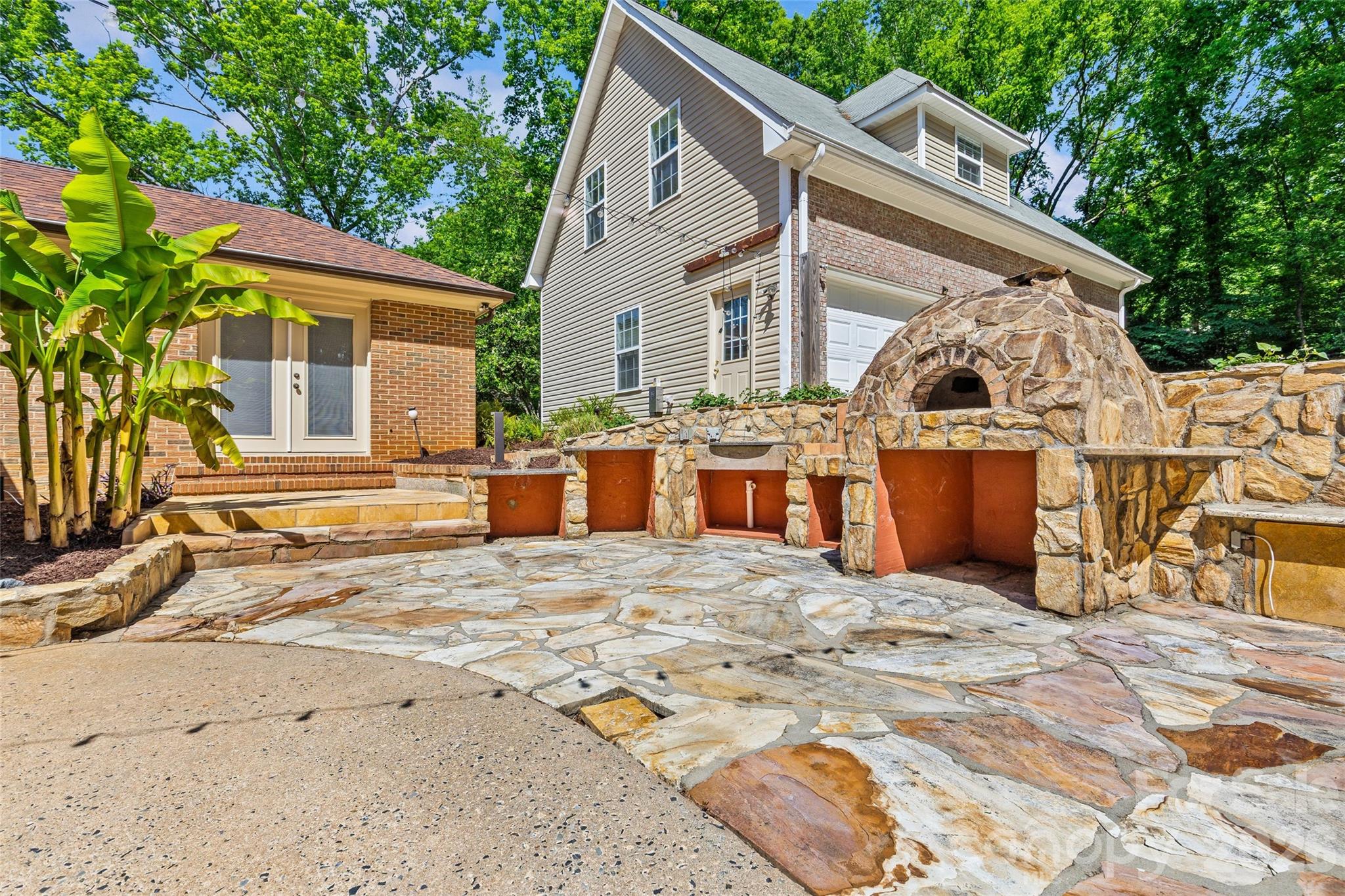 2700 Pencoyd Lane Charlotte NC 28210