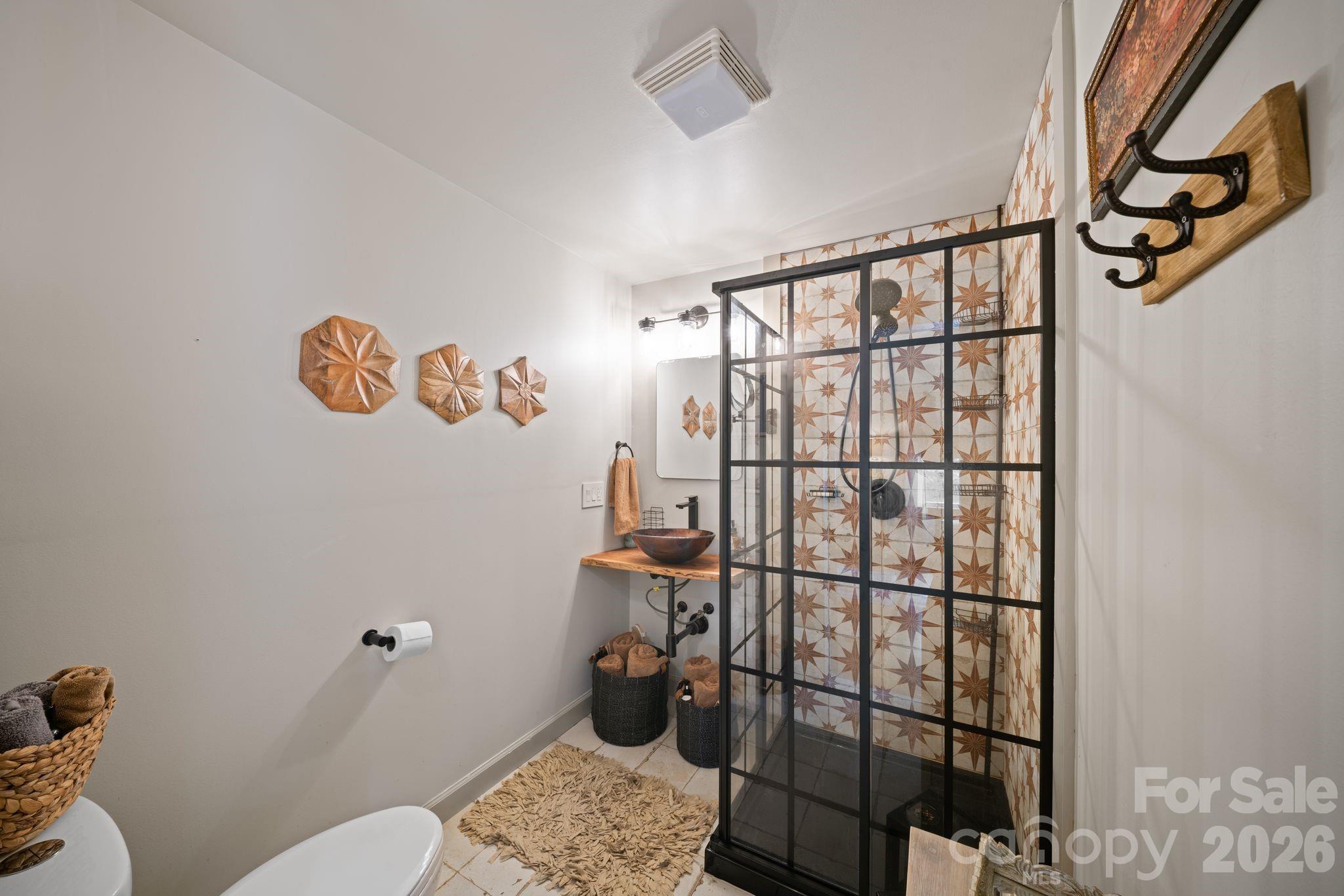 25 View Ridge Parkway Leicester NC 28748