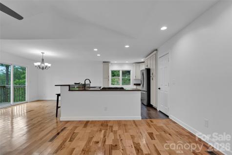 9 Squirrel Ridge Drive Weaverville NC 28787