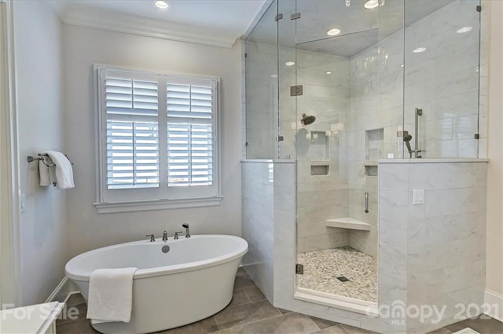 433 Mammoth Oaks Lane Charlotte NC 28270