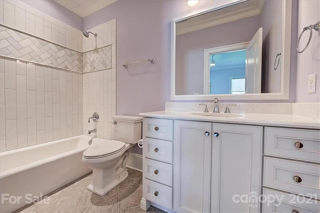 433 Mammoth Oaks Lane Charlotte NC 28270