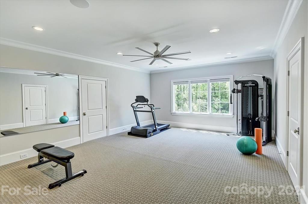 433 Mammoth Oaks Lane Charlotte NC 28270