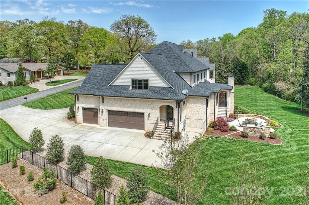 433 Mammoth Oaks Lane Charlotte NC 28270