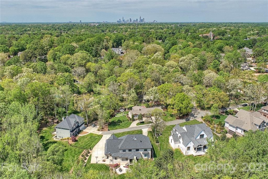 433 Mammoth Oaks Lane Charlotte NC 28270