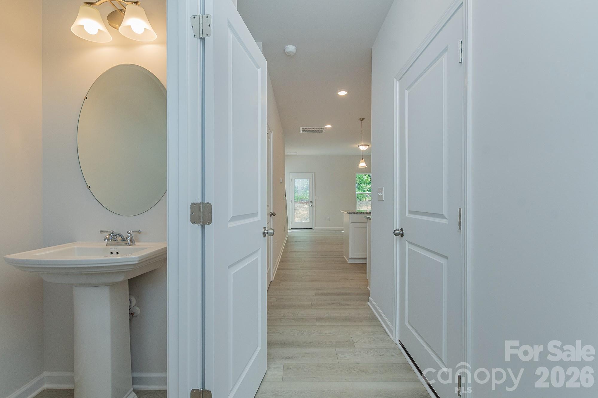 5628 Ringneck Road Charlotte NC 28216