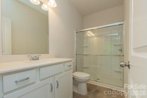 5628 Ringneck Road Charlotte NC 28216