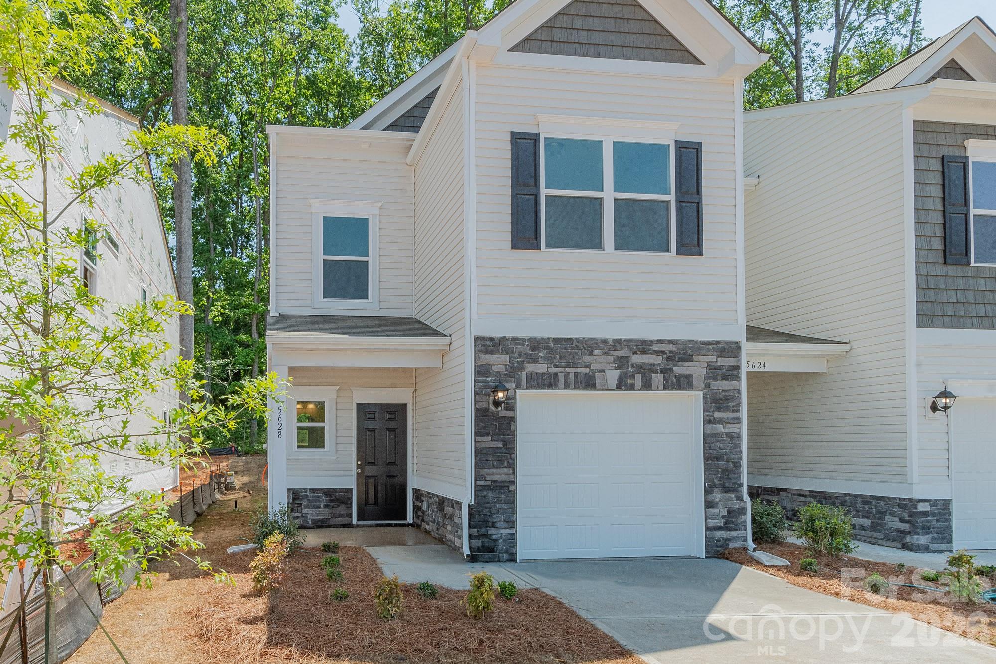 5628 Ringneck Road Charlotte NC 28216