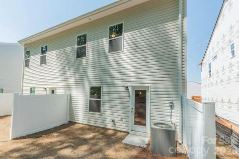 5628 Ringneck Road Charlotte NC 28216