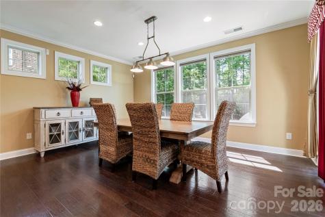 16402 Doves Canyon Lane Charlotte NC 28278