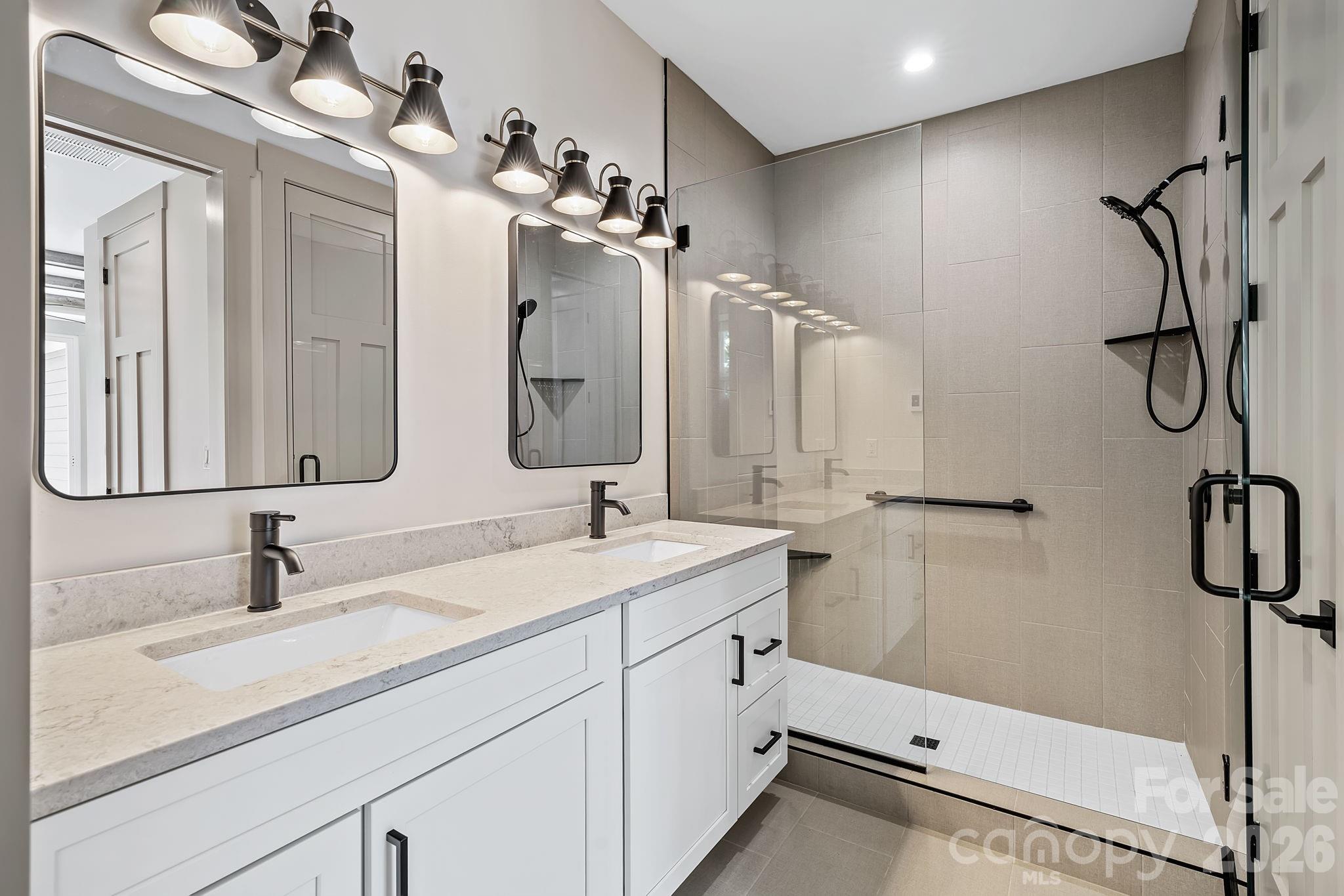 10 Heartleaf Circle Arden NC 28704