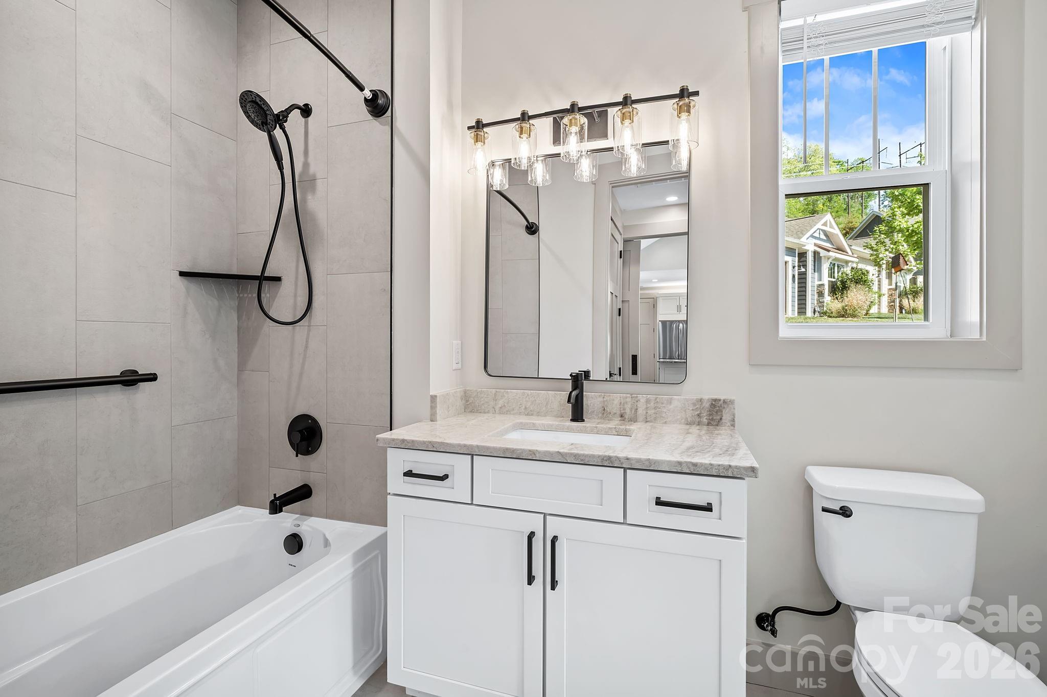 10 Heartleaf Circle Arden NC 28704