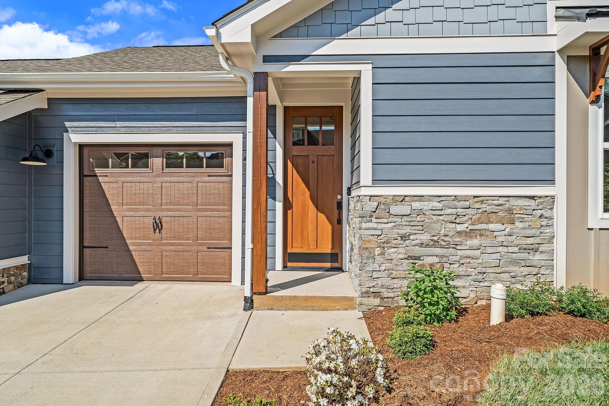 10 Heartleaf Circle Arden NC 28704