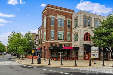 10 Heartleaf Circle Arden NC 28704