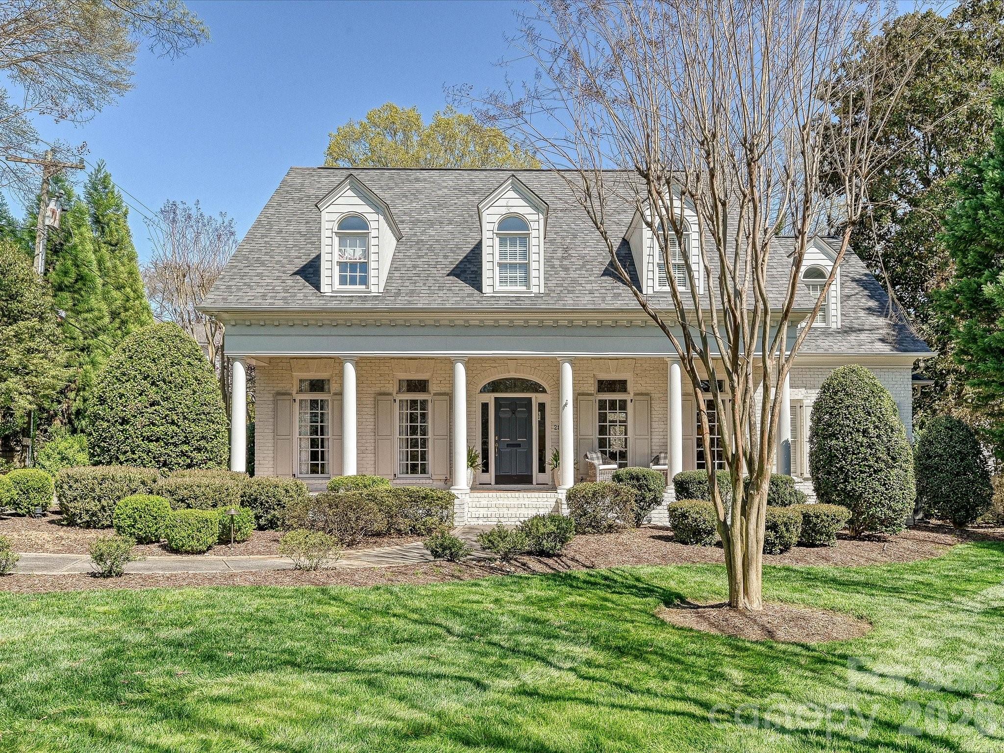 2121 Forest Drive Charlotte NC 28211