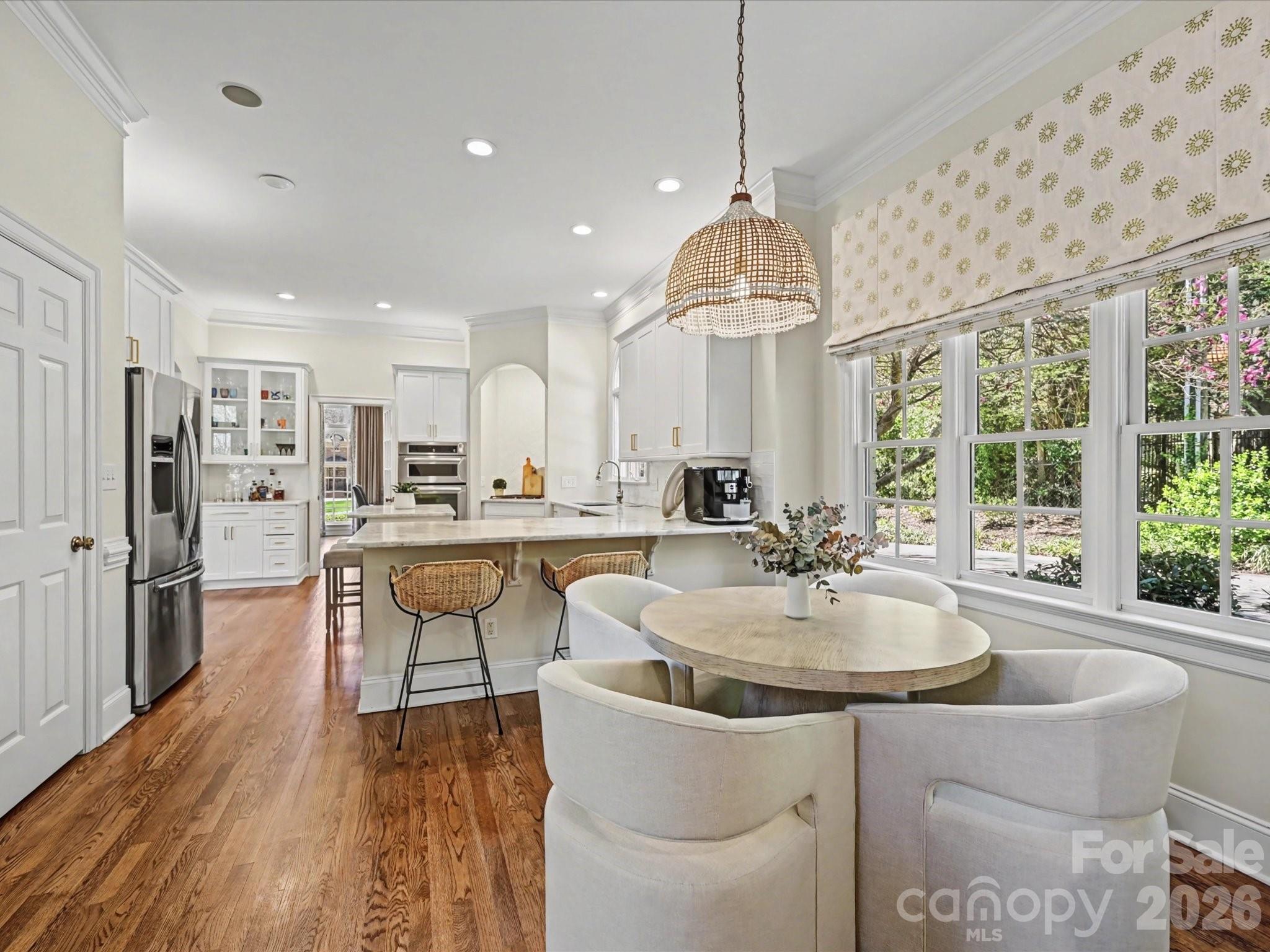 2121 Forest Drive Charlotte NC 28211