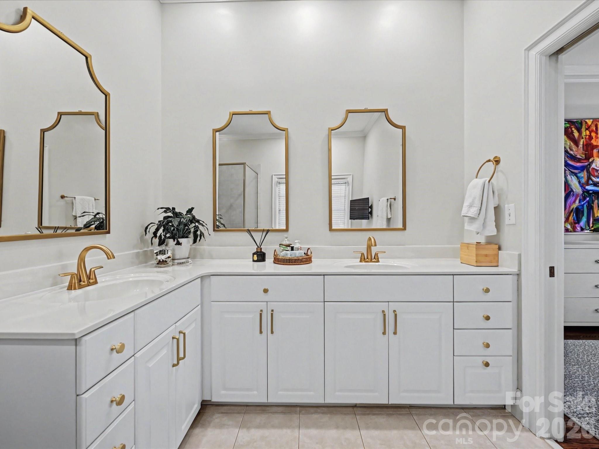 2121 Forest Drive Charlotte NC 28211