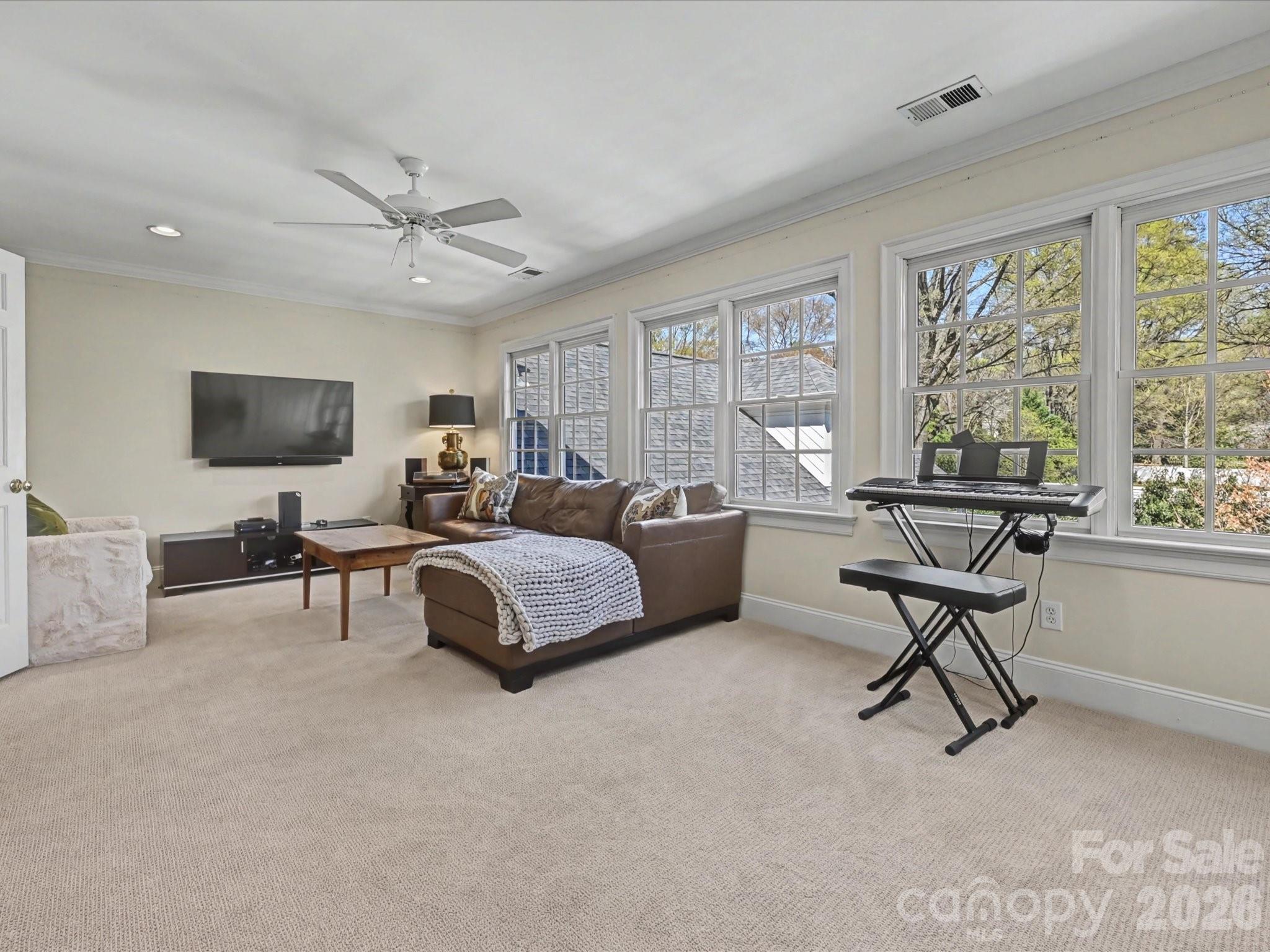 2121 Forest Drive Charlotte NC 28211