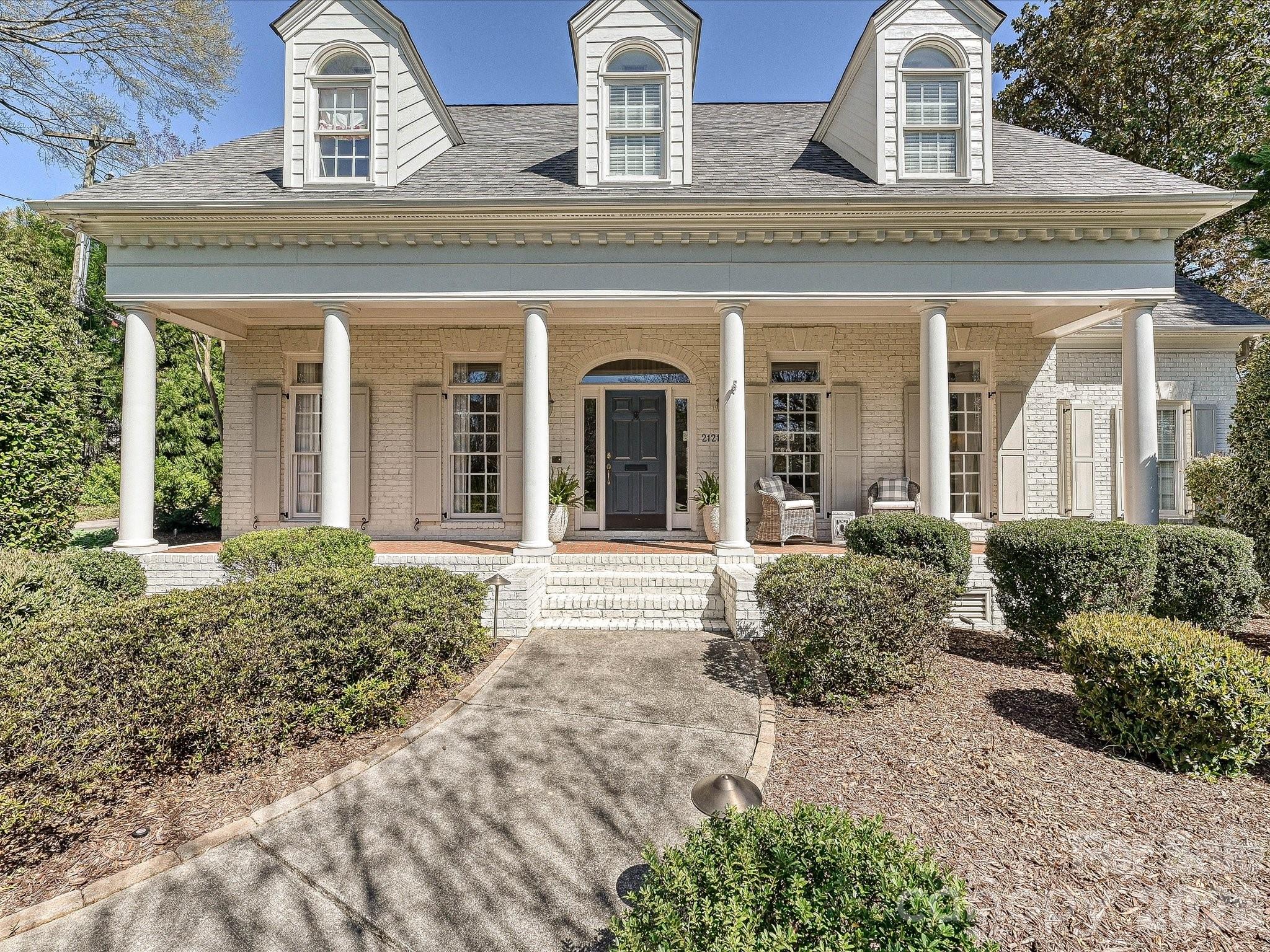 2121 Forest Drive Charlotte NC 28211