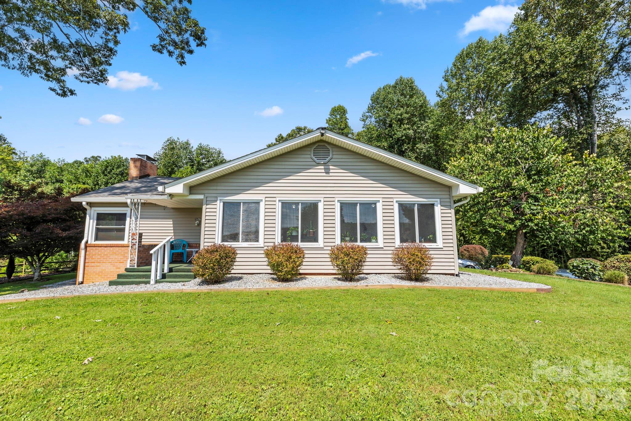 71 Laurel Mountain Road Brevard NC 28712