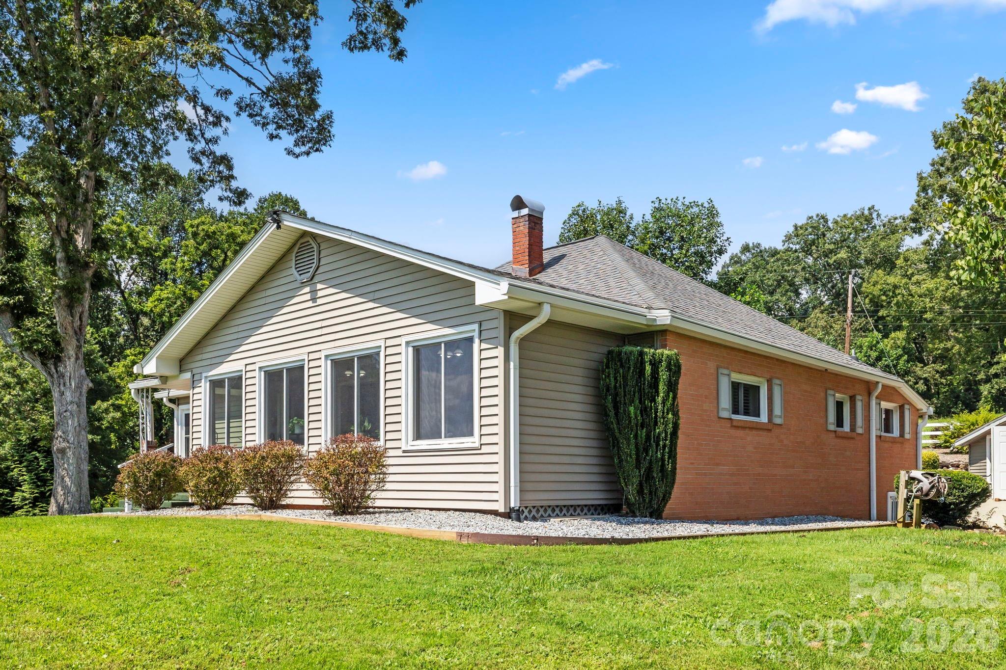 71 Laurel Mountain Road Brevard NC 28712