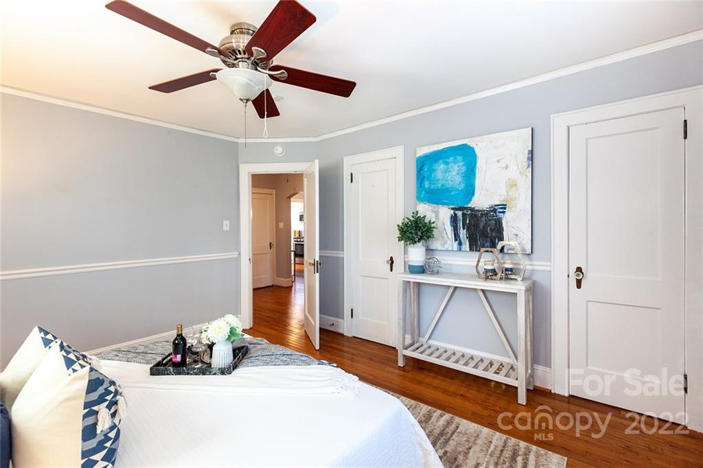 2300 Kensington Drive Charlotte NC 28205