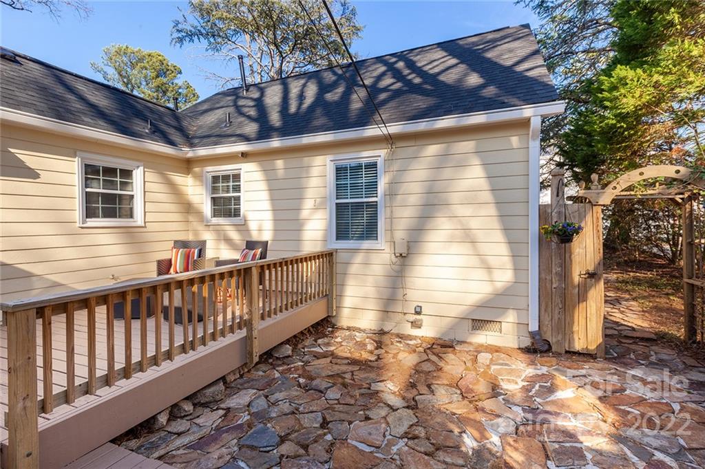 2300 Kensington Drive Charlotte NC 28205