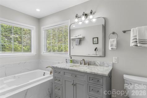 32 Denise Lane Fletcher NC 28732
