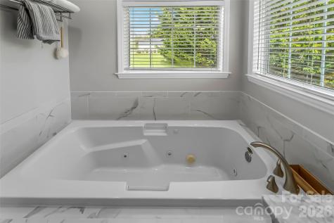 32 Denise Lane Fletcher NC 28732